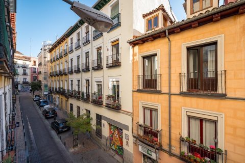 3 dormitorios Apartment en Madrid, Spain No. 27502 30