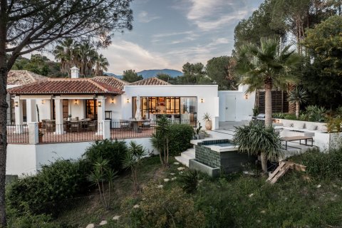 4 dormitorios Villa en Cortes (San Pedro De Alcantara), Spain No. 27585 30