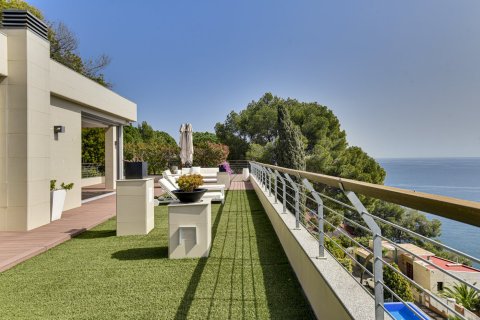 6 dormitorios House en Blanes, Spain No. 27550 7