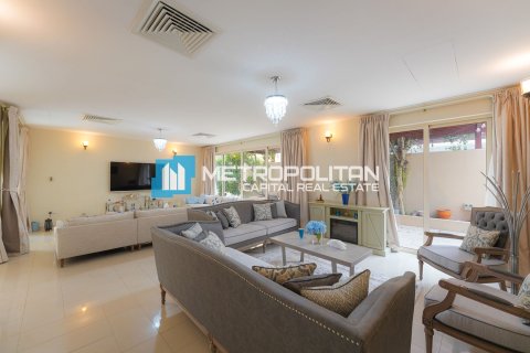 4 bedrooms Villa in Al Raha Gardens, UAE No. 10166 2