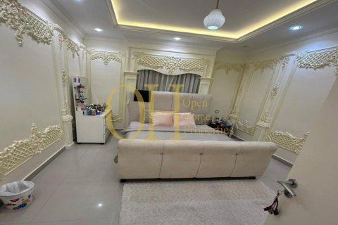 5 dormitorios Townhouse en Al Raha Gardens, UAE No. 10168 9