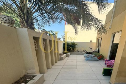 5 dormitorios Townhouse en Al Raha Gardens, UAE No. 10168 4