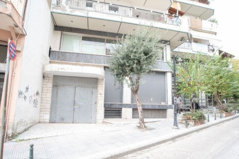 815m² Commercial property en Evosmos, Greece No. 54404 7