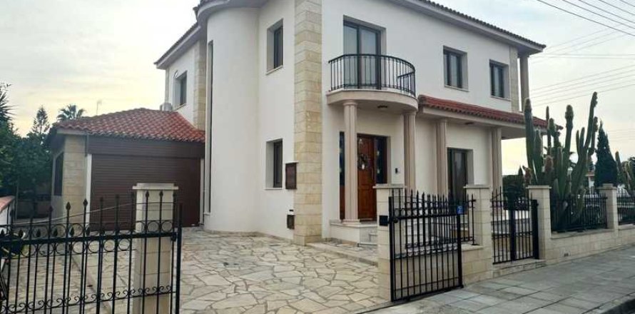 5 dormitorios House en Pyla, Cyprus No. 74125