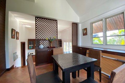 4 bedrooms House in Chiang Mai, Thailand No. 1376 16