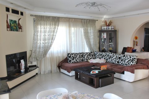 4 dormitorios House en Katerini, Greece No. 55233 7