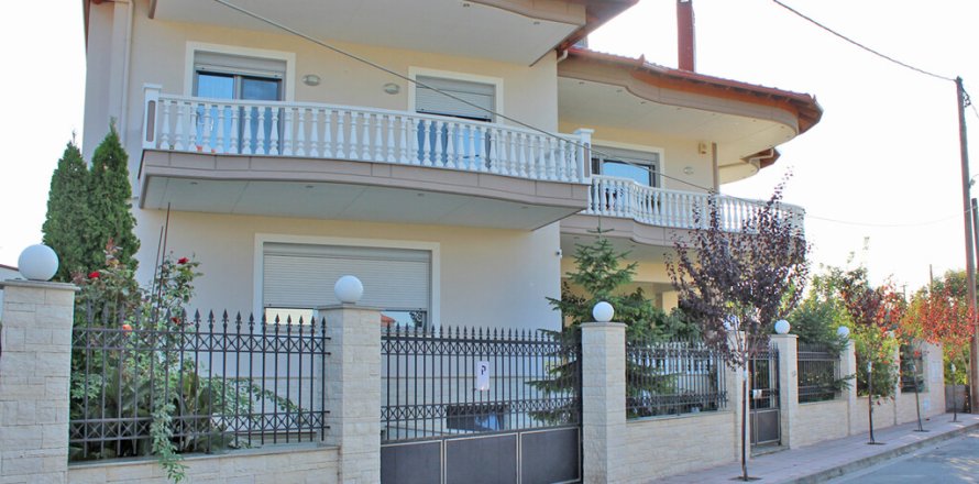 4 chambres House à Katerini, Greece No. 55233