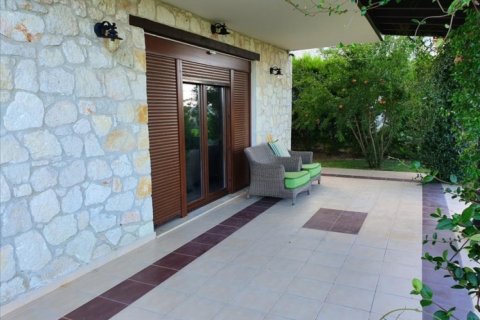 3 bedrooms Villa in Central Macedonia, Greece No. 52401 9