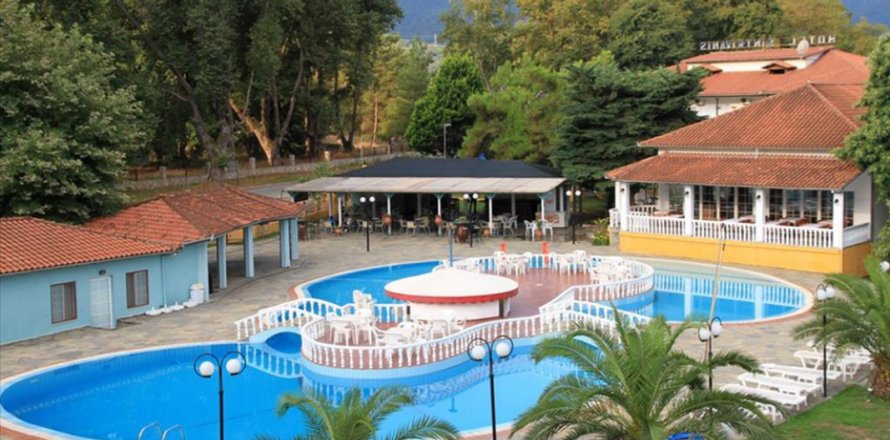 1550m² Hotel in Pieria, Greece No. 48939