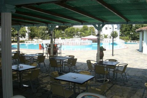 1550m² Hotel en Pieria, Greece No. 48939 2