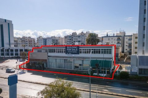 1204m² Commercial property en Nicosia, Cyprus No. 48113 3