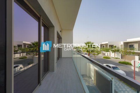 4 dormitorios Villa en  Yas Island, UAE No. 7495 26