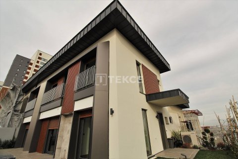 5+1 Villa en Istanbul, Turkey No. 22205 4