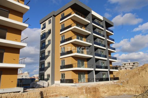 2+1 Apartment en Aksu, Turkey No. 11955 12