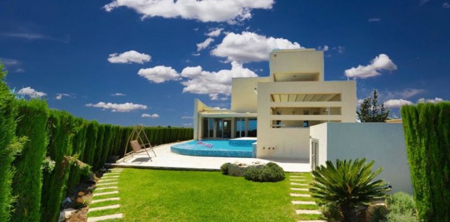 7 bedrooms Villa in Ayia Napa, Cyprus No. 64872