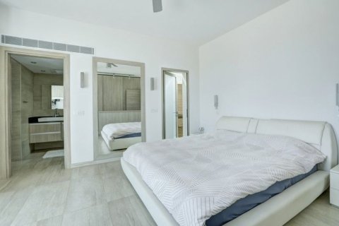 7 bedrooms Villa in Ayia Napa, Cyprus No. 64872 16