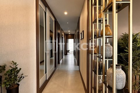 3+1 Apartment in Beylikduezue, Turkey No. 17596 17