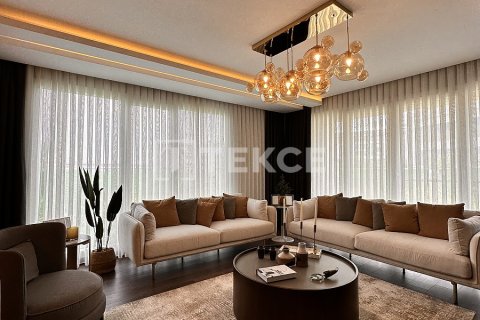 3+1 Apartment in Beylikduezue, Turkey No. 17596 19