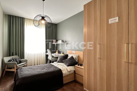 3+1 Apartment in Beylikduezue, Turkey No. 17596 11