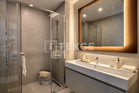 3+1 Apartment in Beylikduezue, Turkey No. 17596 6