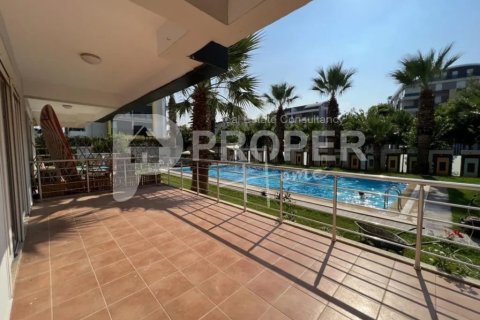 5 rooms Apartment in Konyaalti, Turkey No. 22156 3