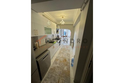 5+1 Appartement à Bagcilar, Turkey No. 21873 5