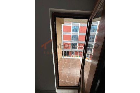 5+1 Apartment en Bagcilar, Turkey No. 21873 9