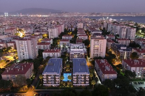 2+1 Apartment en Izmir, Turkey No. 21858 7