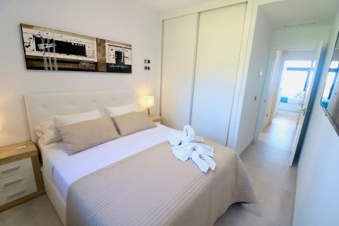 2 chambres Appartement à Benidorm, Spain No. 26605 15