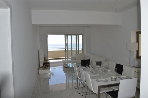 3 dormitorios Apartment en Larnaca, Cyprus No. 51354 3