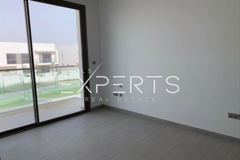 4 bedrooms Villa on the Yas Acres, UAE No. 10333 5