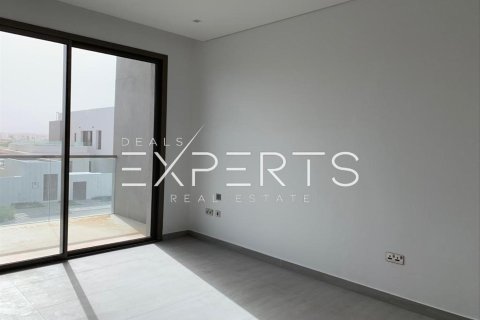 4 bedrooms Villa on the Yas Acres, UAE No. 10333 4