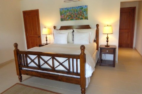 4 bedrooms Villa in Freetown, Antigua and Barbuda No. 61377 6