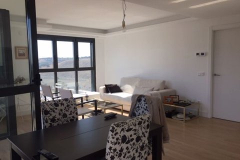 2 bedrooms Apartment in Madrid, Spain No. 26131 5