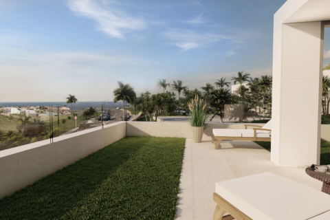 4 dormitorios House en Estepona, Spain No. 27492 6