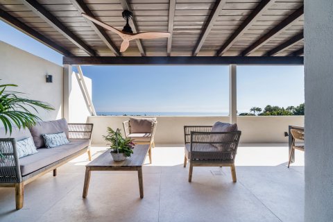 3 dormitorios Penthouse en Marbella, Spain No. 27124 2