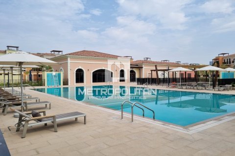 5 bedrooms Townhouse in La Mer, UAE No. 5554 25