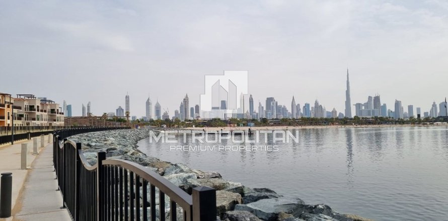 5 dormitorios Townhouse en La Mer, UAE No. 5554