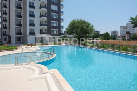 5 rooms Apartment in Konyaalti, Turkey No. 16252 4