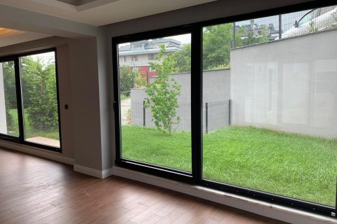 6+2 Appartement à Istanbul, Turkey No. 16368 7