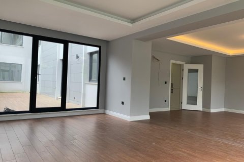 6+2 Appartement à Istanbul, Turkey No. 16368 2