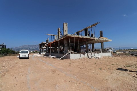 5+1 Villa à Dosemealti, Turkey No. 17130 5