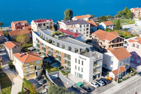 2 chambres Penthouse à Tivat, Montenegro No. 67004 1