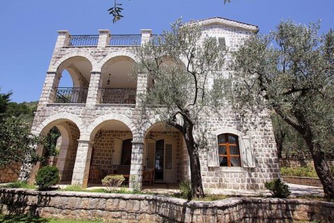 4 chambres House à Budva, Montenegro No. 66830 3