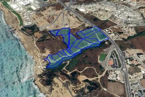 41483m² Land en Chloraka, Cyprus No. 43898 1