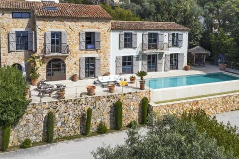 9 bedrooms Villa in Le Cannet, France No. 67304 1