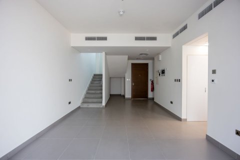 2 bedrooms Townhouse on the Yas Island, UAE No. 28167 3