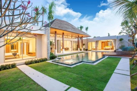 4 dormitorios Villa en Layan Beach, Thailand No. 1176 1