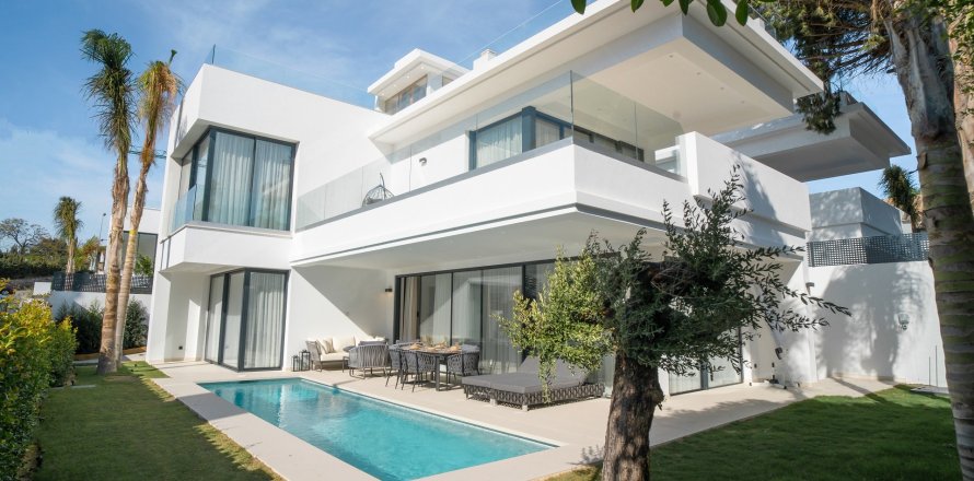 4 chambres Villa à Marbella, Spain No. 90626