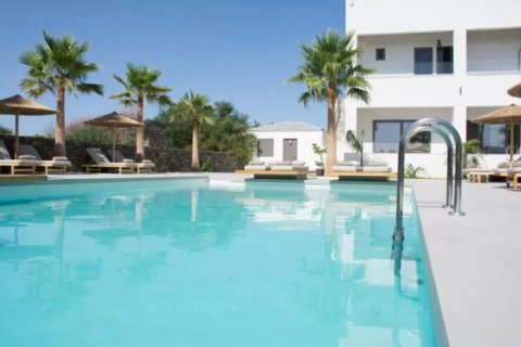 680m² Hotel in Hersonissos, Greece No. 56798 8